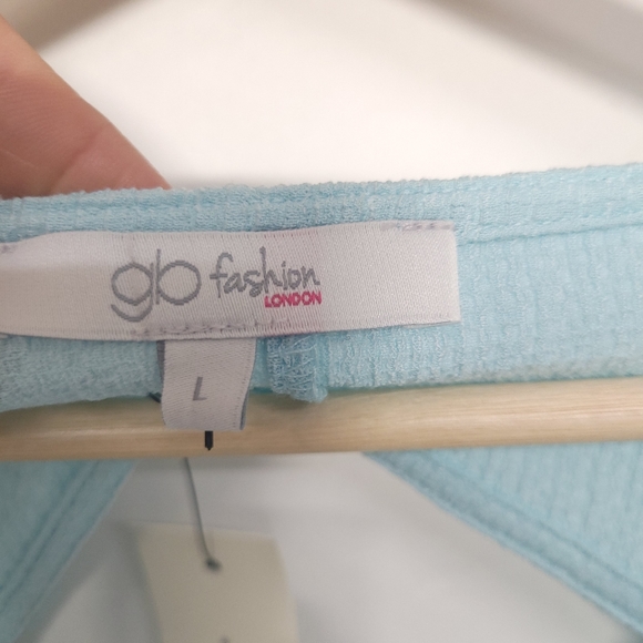 NWT Glo fashion London  Francescas Crop  Open Back Top Large - Picture 7 of 12